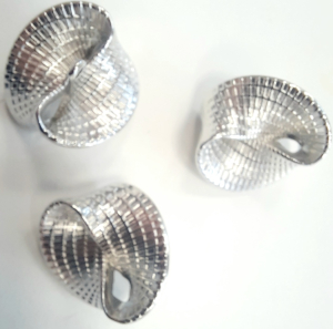 Silberknopf Metall Loop 23 mm