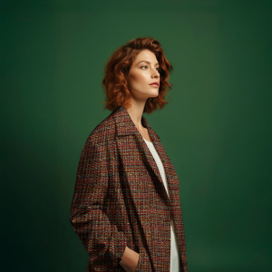 Farbiger Bouclé in Herbsttönen