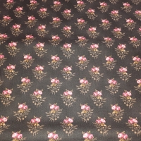 Blümchenboquets rosa creme auf braun