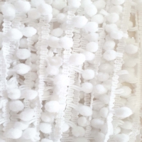 Pompon Borte weiss