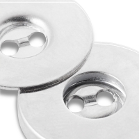 Vollmetallknopf mit Muster und 2 Löchern 20 mm
